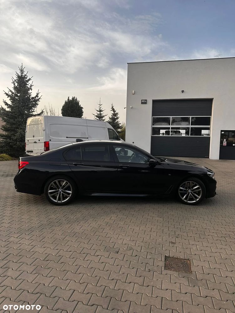 BMW Seria 7 750d xDrive - 2