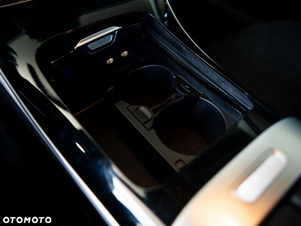 Mercedes-Benz Klasa C - 27