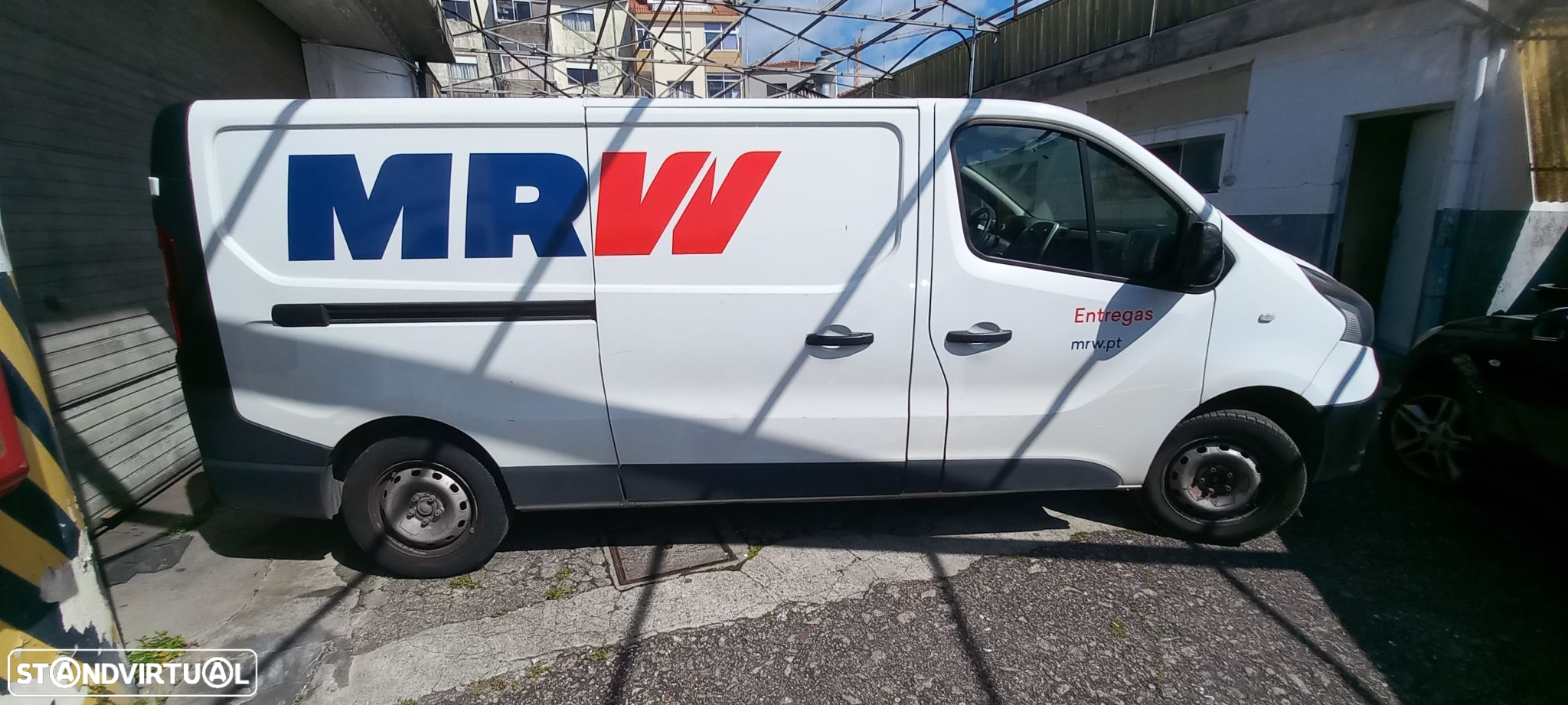 Renault Trafic 1.6 dCi L2H1 1.2T - 12