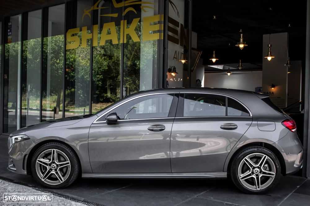 Mercedes-Benz A 250 e AMG Line - 2