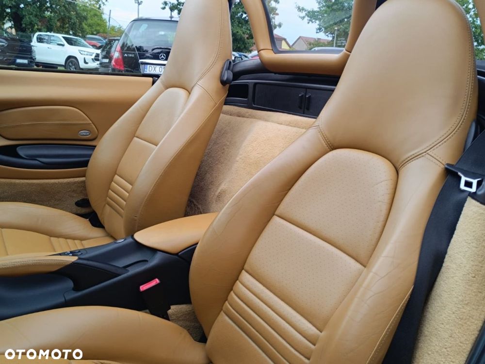 Porsche Boxster - 22