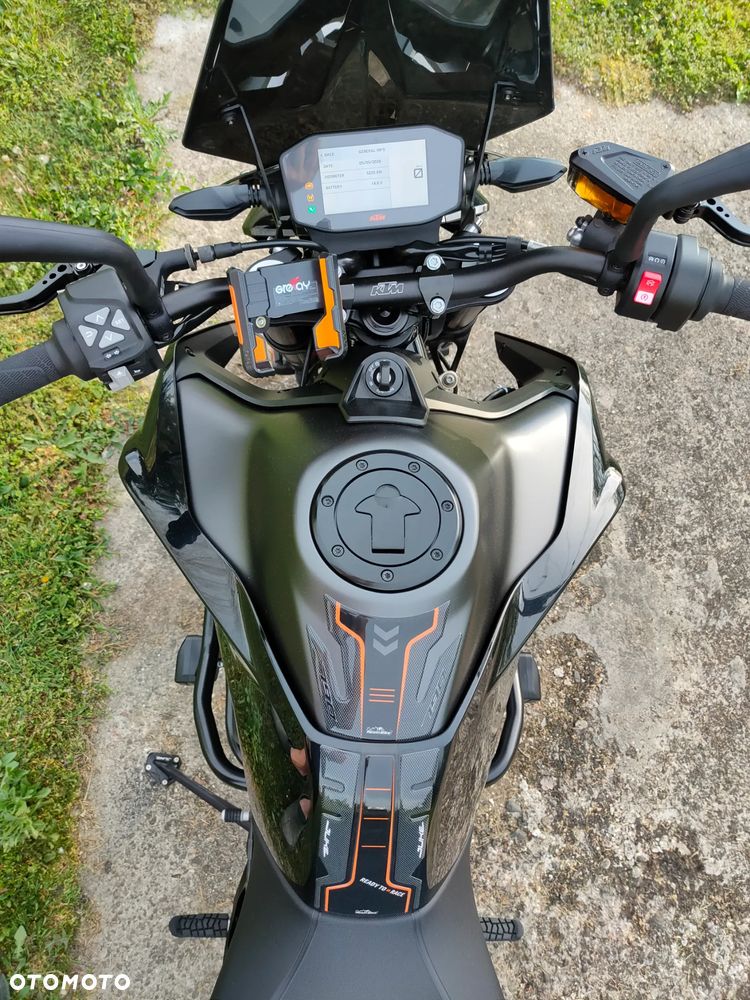 KTM Duke - 12