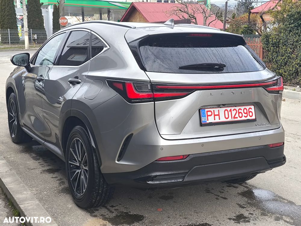 Lexus Seria NX 350h Executive Line - 6