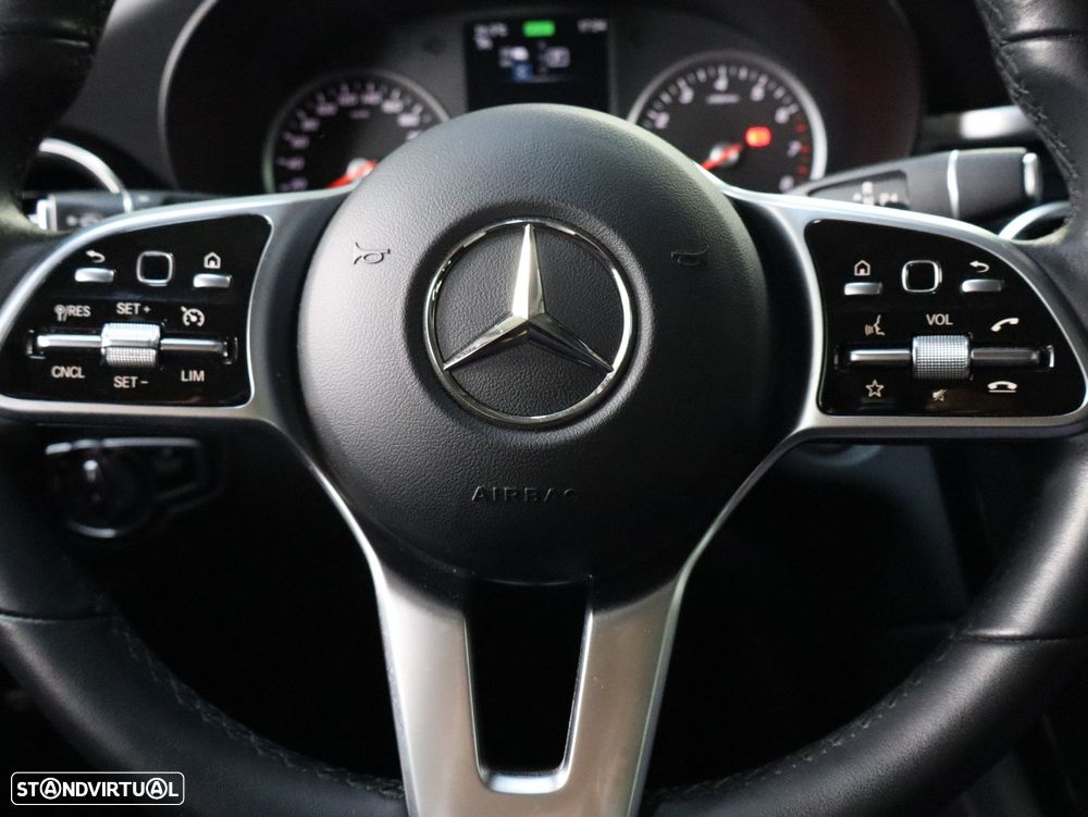 Mercedes-Benz GLC 300 e 4Matic - 22