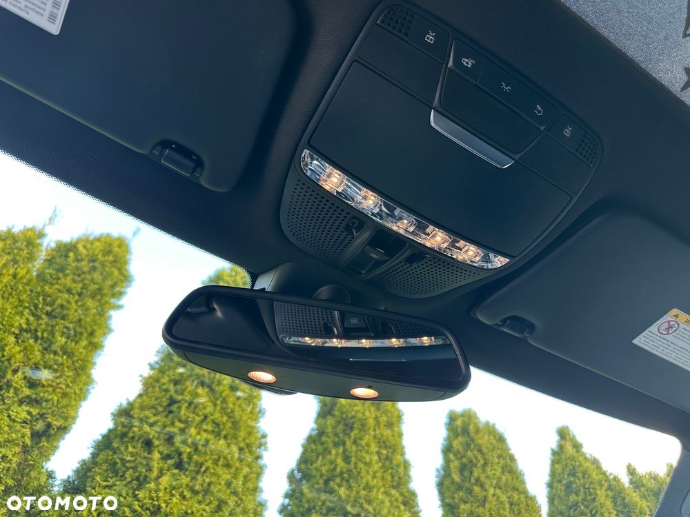 Mercedes-Benz Klasa C 300 7G-TRONIC Avantgarde - 22
