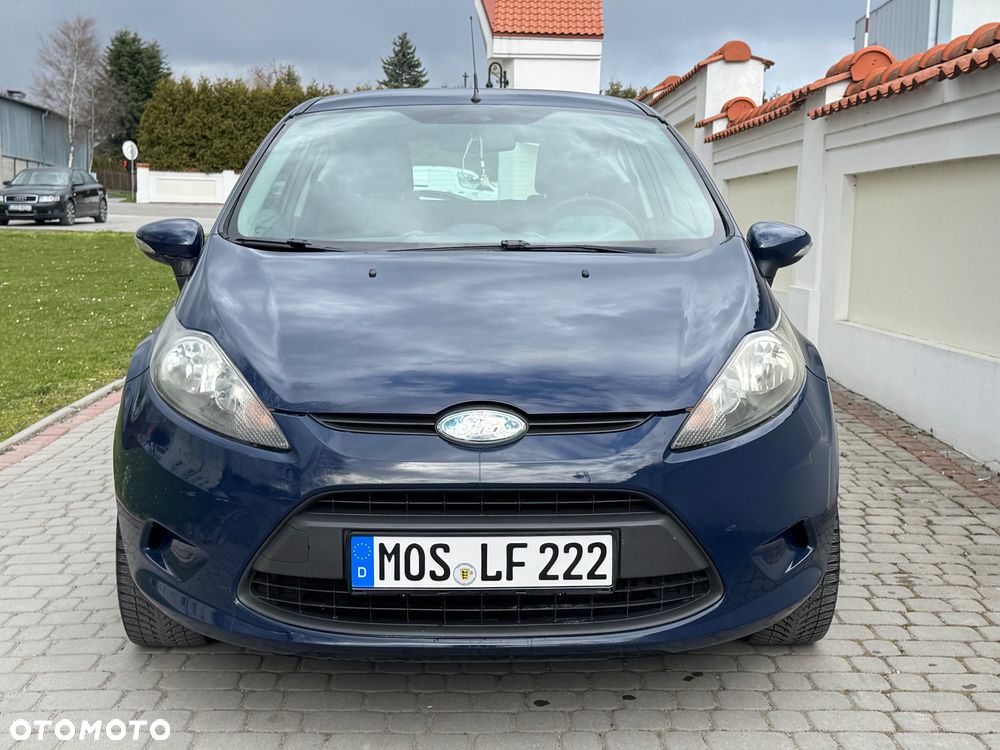 Ford Fiesta - 25