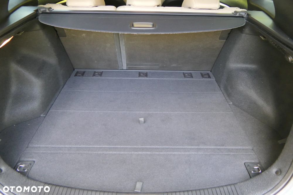 Hyundai i30 1.6 GDI Comfort - 35