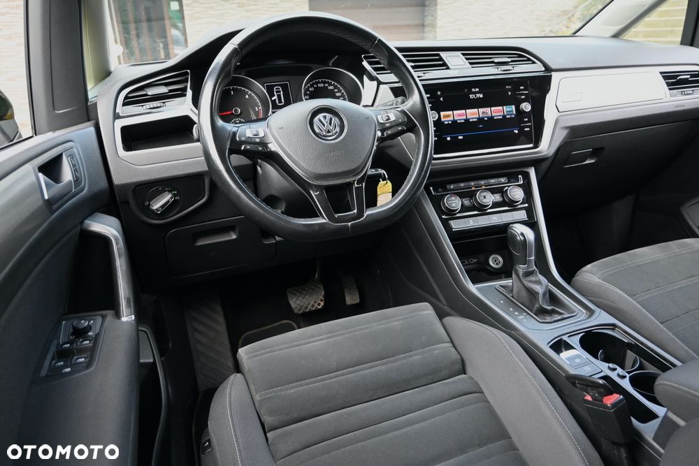 Volkswagen Touran 1.6 TDI SCR (BlueMotion Technology) DSG Comfortline - 19