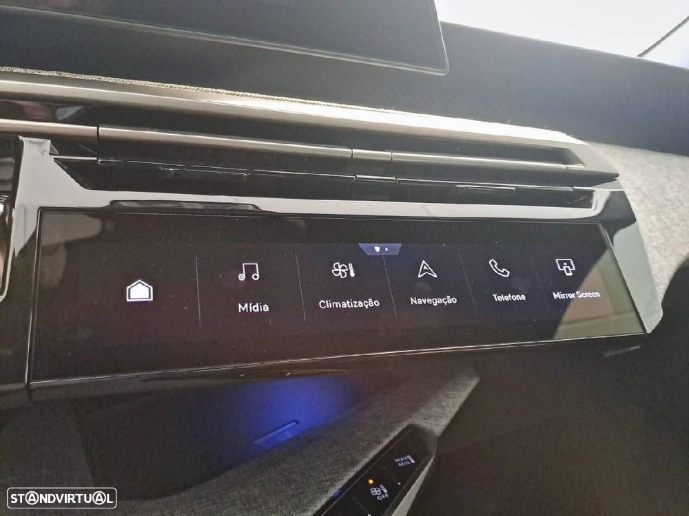 Peugeot 5008 1.2 Hybrid Allure e-DCS6 - 22