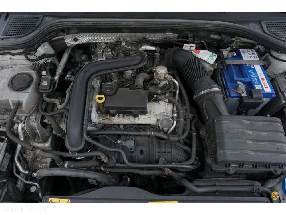 Volkswagen Golf - 13