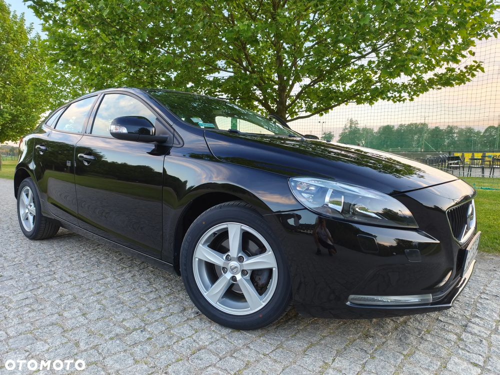 Volvo V40 D2 Drive-E Dynamic Edition - 2
