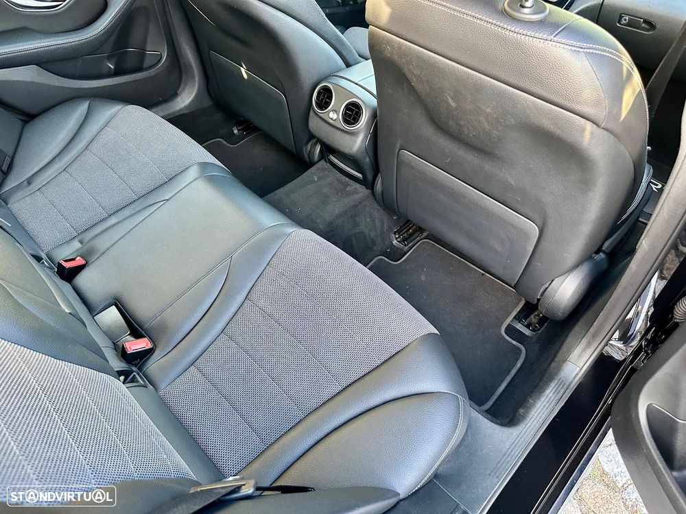 Mercedes-Benz C 220 d Avantgarde - 46