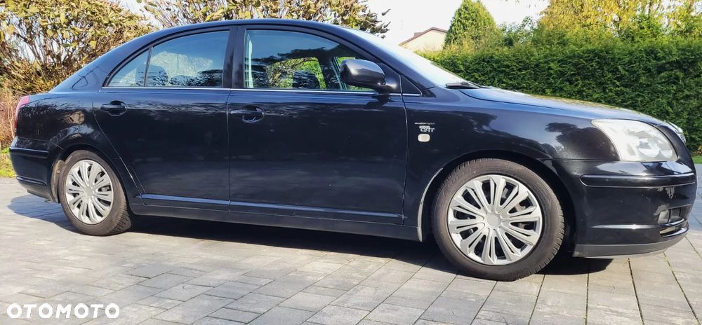Toyota Avensis 2.0 VVT-i Sol - 12