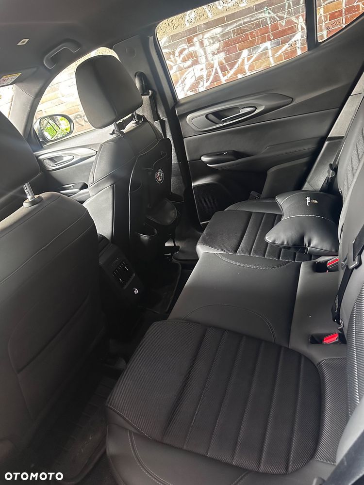 Alfa Romeo Tonale 1.5 T4 GSE mHEV TI DCT - 17