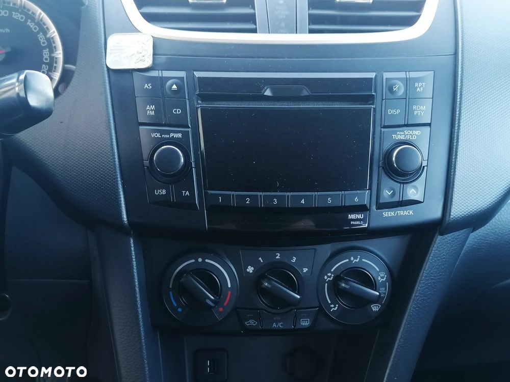 Suzuki Swift - 18