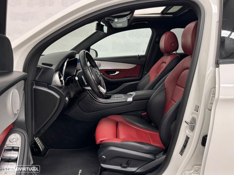 Mercedes-Benz GLC 300 d Coupé 4Matic - 4