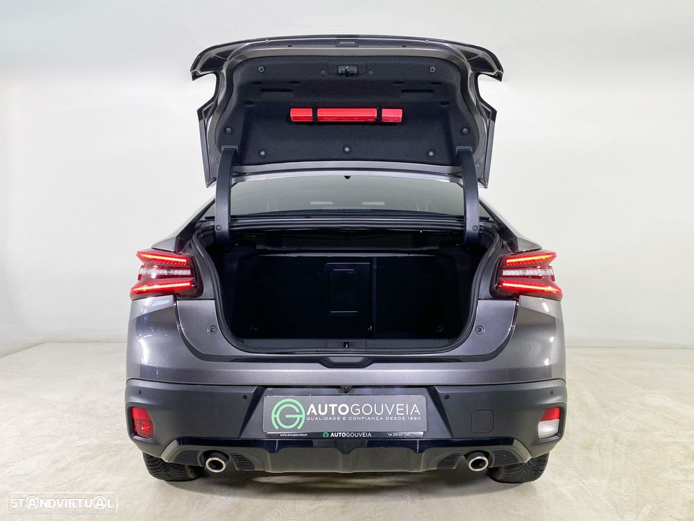 Citroën C4 X 1.2 PureTech Max EAT8 - 7