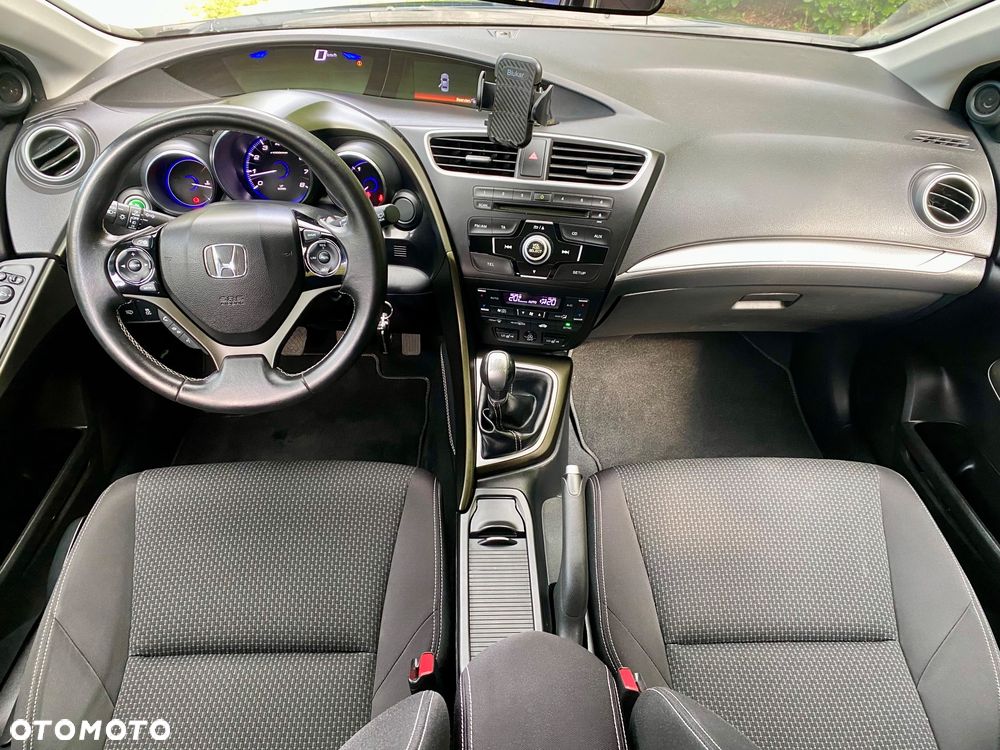 Honda Civic 1.8 i-VTEC Lifestyle - 21