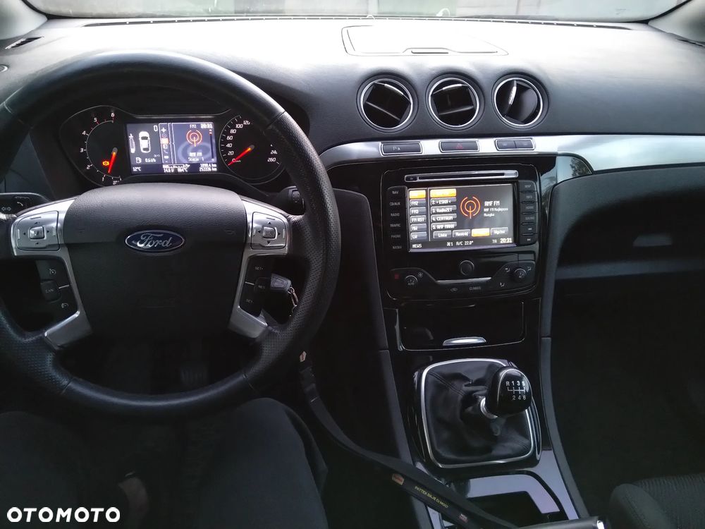 Ford S-Max 2.0 TDCi Titanium - 17