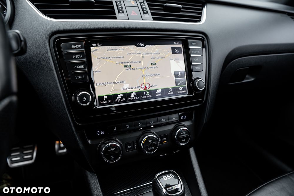 Skoda Octavia Combi 2.0 TSI (Green tec) DSG RS - 35