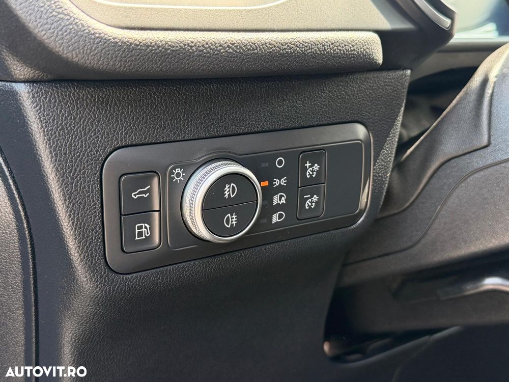 Ford Kuga 2.5 Duratec PHEV Titanium X - 36