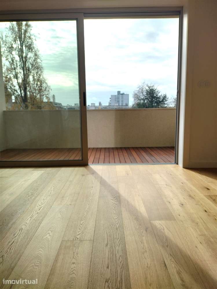 Apartamento T3 totalmente remodelado, Boavista - Grande imagem: 5/30