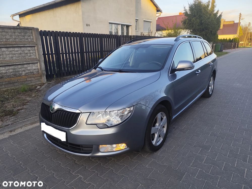 Skoda Superb 2.0 TDI DSG Elegance - 2