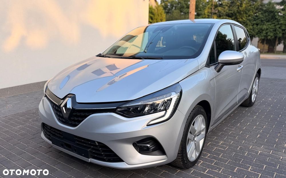 Renault Clio - 31