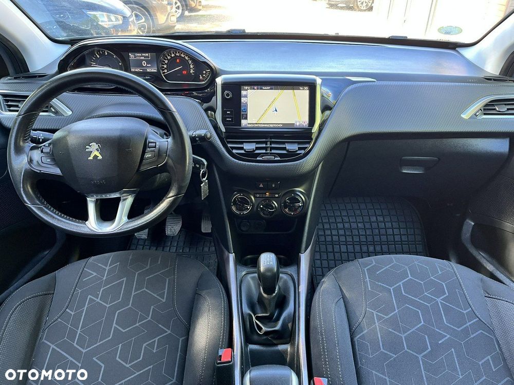 Peugeot 2008 - 14