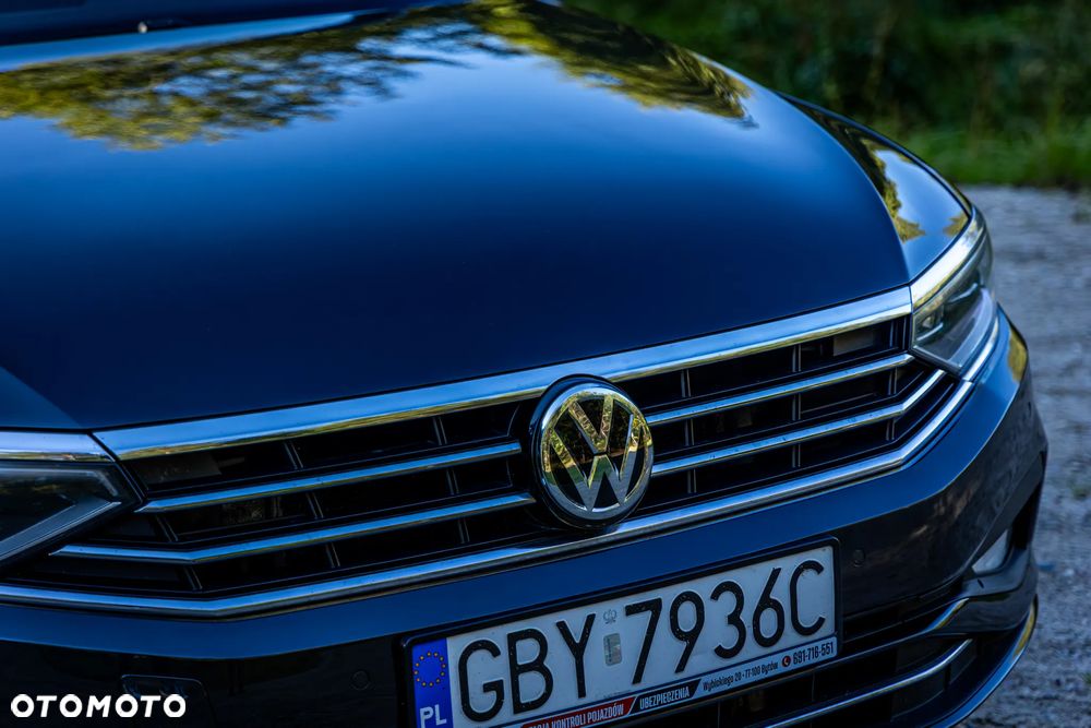 Volkswagen Passat - 20