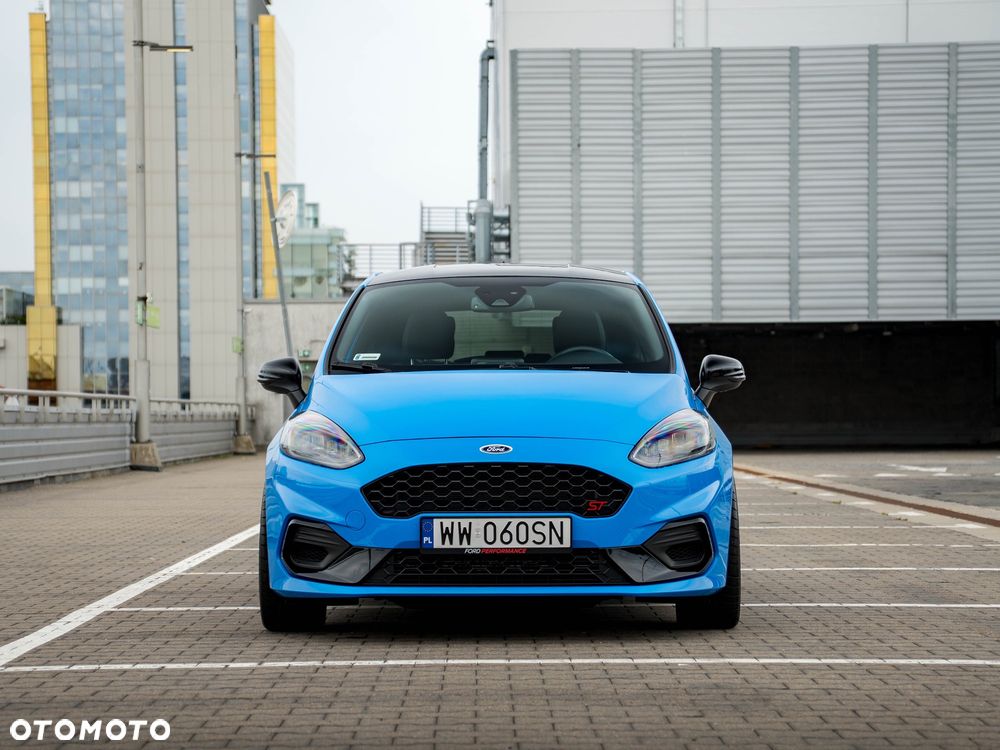 Ford Fiesta 2021 photo 2