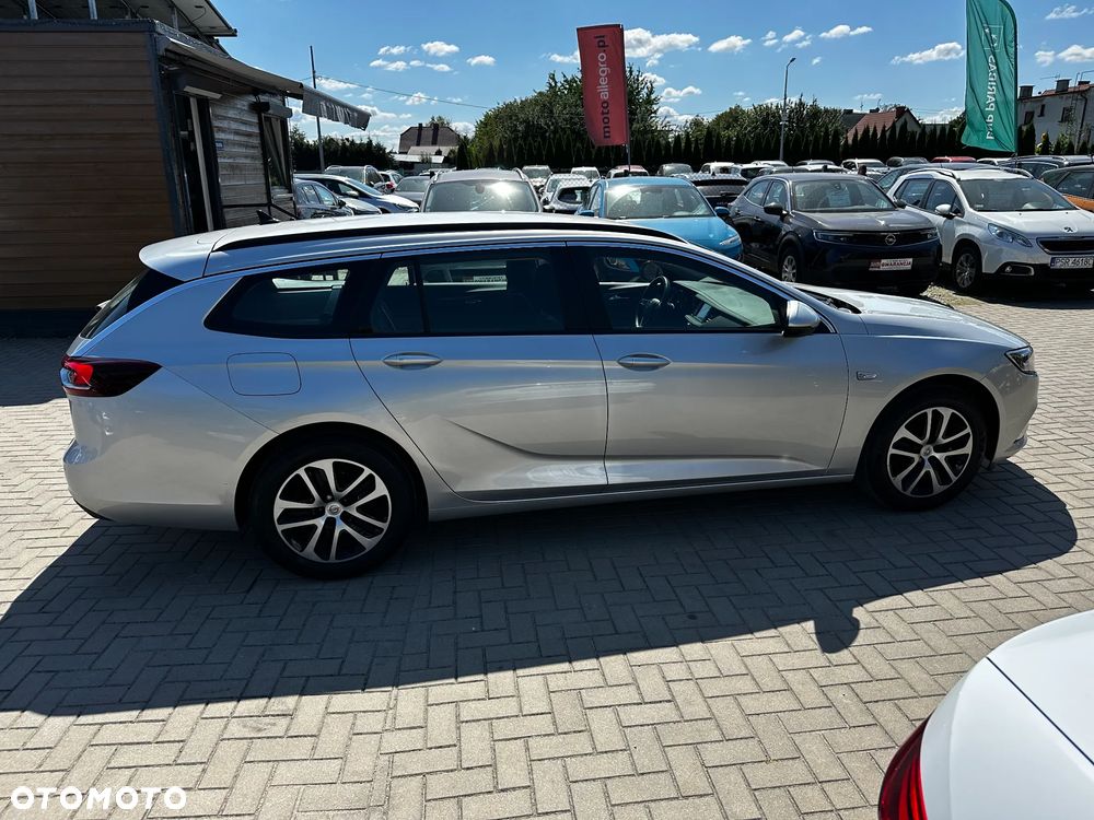 Opel Insignia - 36