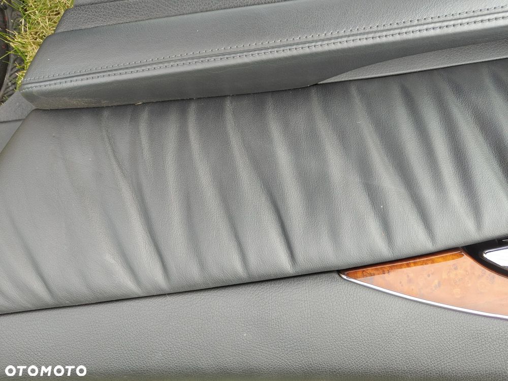 MERCEDES W211 E-klasa Boczek Tylny Prawy Tył Pełna SKÓRA Elegance - 4