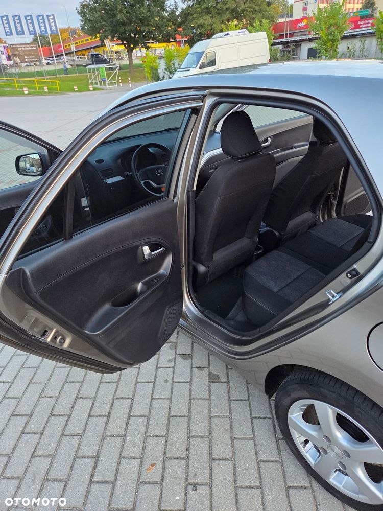 Kia Picanto 1.0 Edition 7 - 11