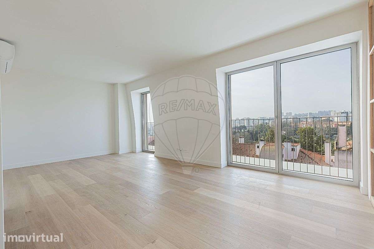Apartamento T1 para venda - Grande imagem: 2/27