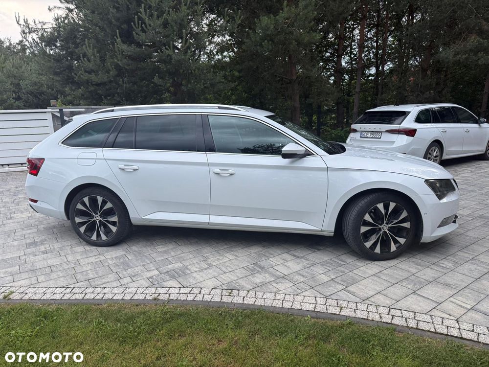 Skoda Superb 1.6 TDI Style DSG - 2