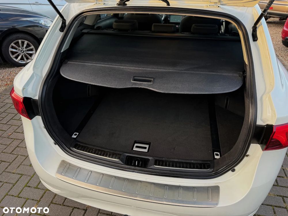 Toyota Avensis 2.0 D-4D Prestige - 10