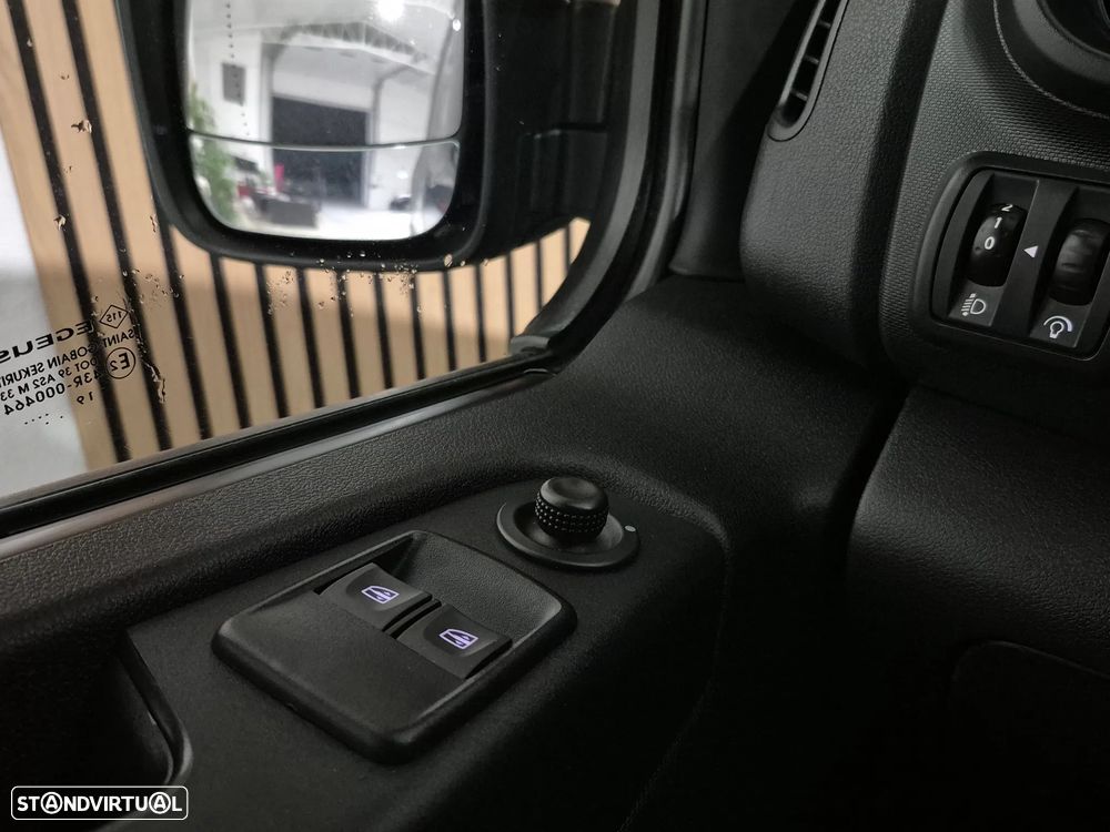 Renault Trafic 2.0DCI L2H2 | GARANTIA | NACIONAL - 3 LUG - 13