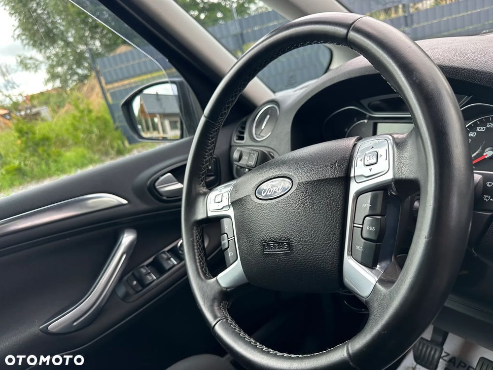 Ford Galaxy 2.0 TDCi Titanium - 37