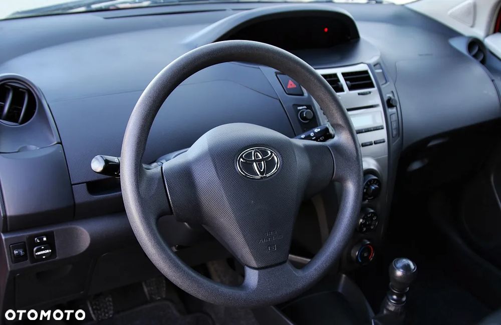 Toyota Yaris 1.33 Luna - 13