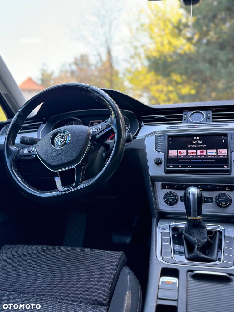 Volkswagen Passat ver-2-0-tdi-bluemotion-technology-dsg-comfortline - 9