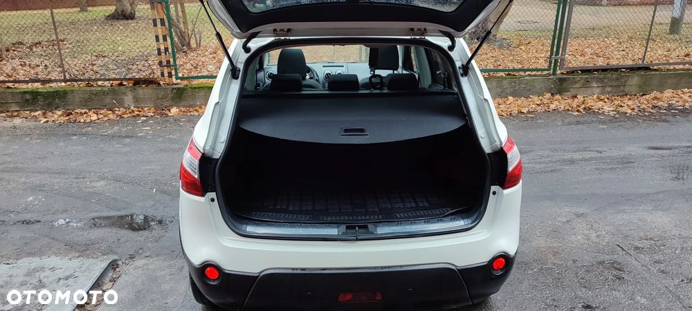 Nissan Qashqai+2 2.0 dCi 4x4 Tekna EU5 - 13