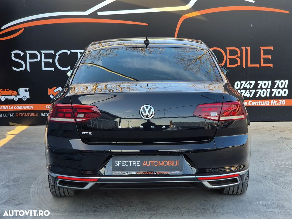 Volkswagen Passat - 7
