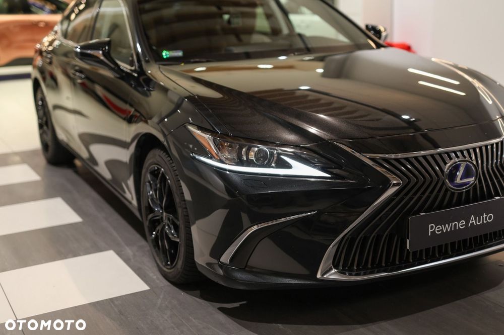 Lexus ES - 30