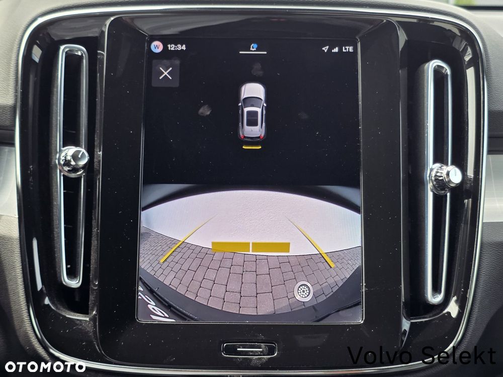 Volvo XC 40 - 28