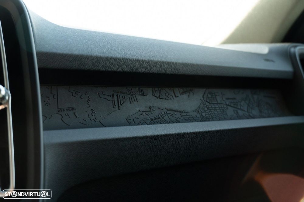 Volvo XC 40 1.5 T3 Tech Edition - 44