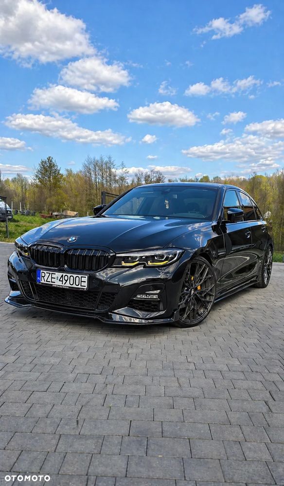 BMW Seria 3 330i - 9