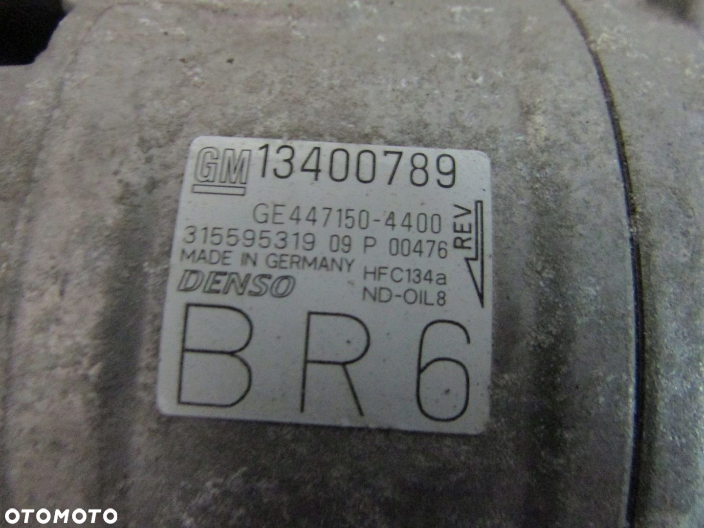 SPRĘŻARKA KLIMATYZACJI 13400789 1.4 T OPEL CORSA D 12R - 2