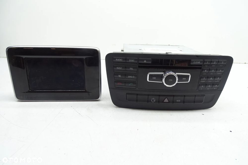MERCEDES B KLASA W246  Radio + Wyświetlacz  2469000112 - 1