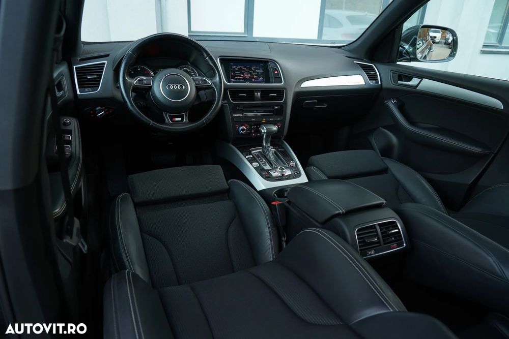 Audi Q5 2.0 TDI Quattro S tronic sport - 28